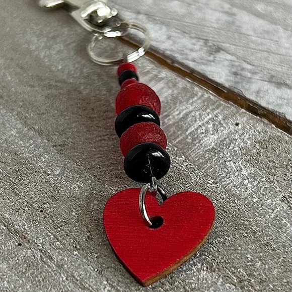 Keychain | Handmade Keychain | Beaded Keychain - Picture 5 of 7